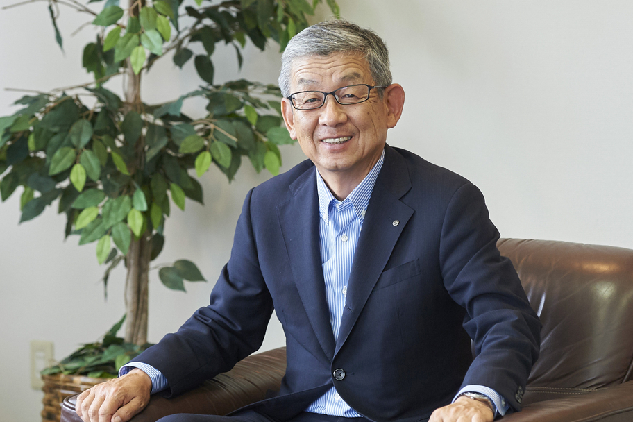 代表取締役
