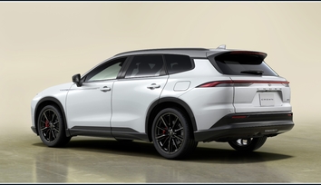 特別仕様車 ESTATE RS “THE 70th” （ベース車両はESTATE RS）