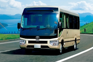 EX（冷蔵庫付28人乗り）