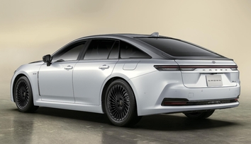 特別仕様車 Z “THE 70th” （燃料電池車）［ベース車両はZ（燃料電池車）］